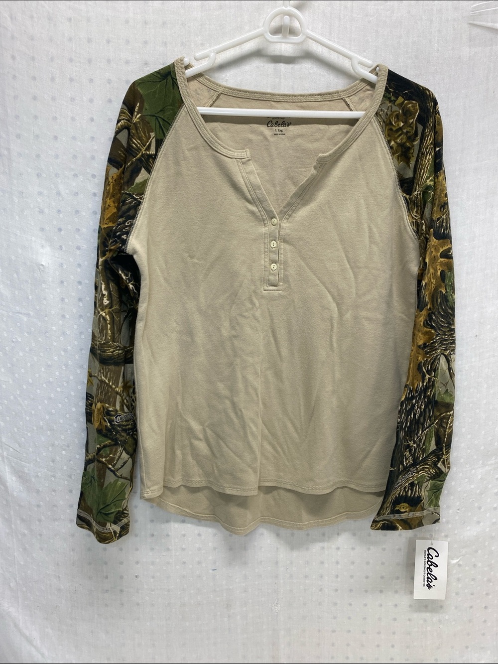 Cabela's Beige Henley with Green/Brown‎ Camo Long Sleeves New W/Flaw
